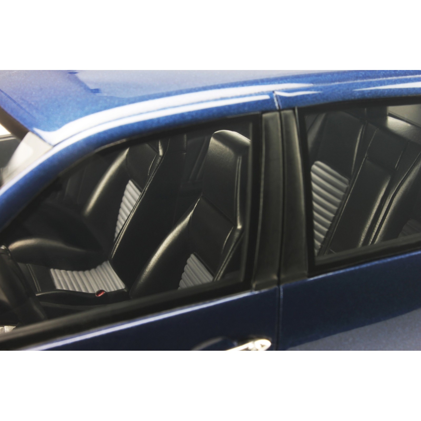 Alfa Romeo 156 GTA Sportwagon 442 Blu Metallico 2002