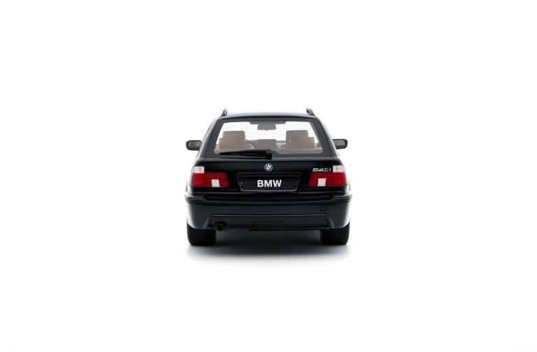 BMW E39 540 Touring M-Pack Black Saphire Metallic 475 2001