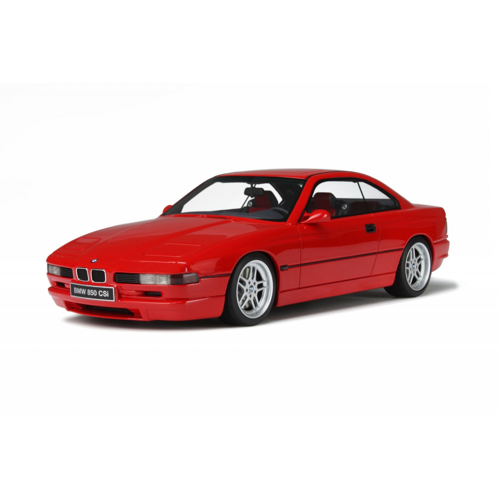 BMW 850 CSI (E31) Bright Red 1992