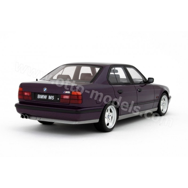 BMW E34 M5 Daytona Violet 1992