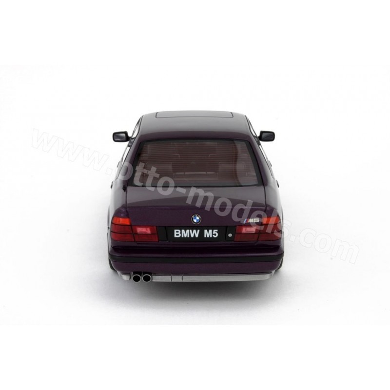 BMW E34 M5 Daytona Violet 1992