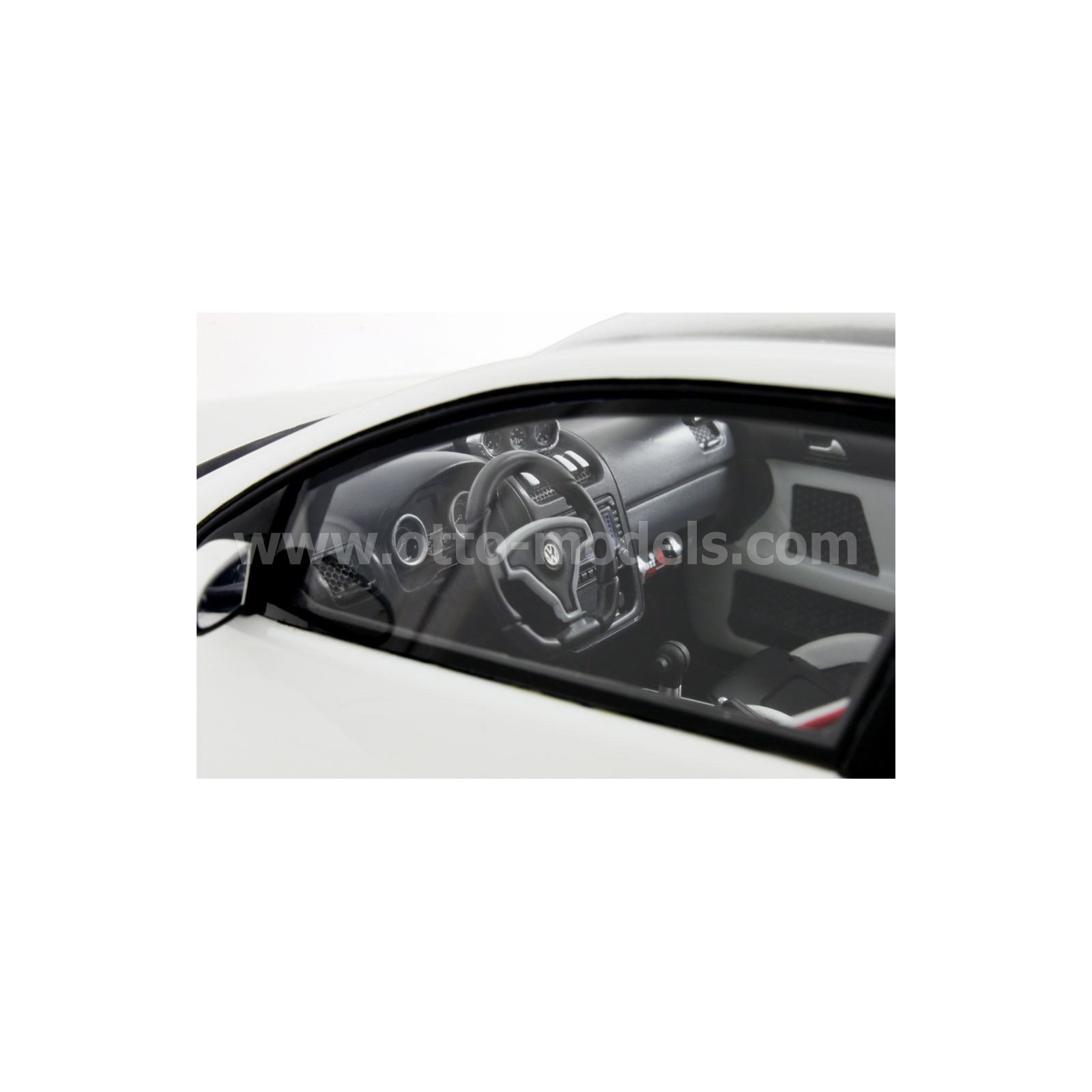 Volkswagen Golf Mk.5 GTI W12 650 Concept Candy White 2007