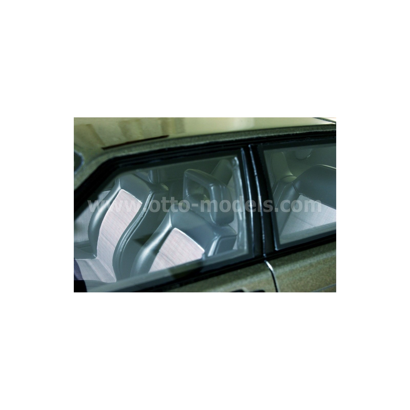 Audi Coupe GT Gris Pierre Métallisé 1985