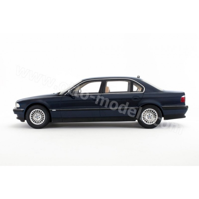 BMW E38 750 IL Biarritz Blau 1999