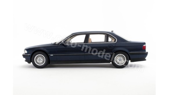 BMW E38 750 IL Biarritz Blau 1999